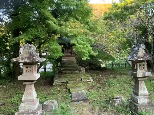 城上神社の末社