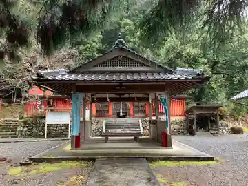 九手神社の本殿・本堂
