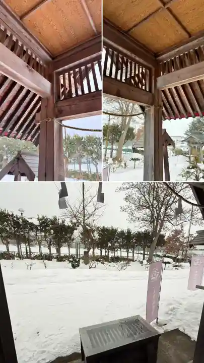 一本栗地主神社の{uncategorized: "未分類", other: "その他", undefined: "問題あり", building: "その他建物", grave: "お墓", sacred_gate: "鳥居", guardian: "狛犬", statue: "像", buddha: "仏像", history: "歴史", nature: "自然", garden: "庭園", animal: "動物", pagoda: "塔", temizu: "手水舎", mountain_gate: "山門・神門", sanctuary: "本殿・本堂", subordinate: "末社・摂社", art: "芸術", scenery: "景色", jizo: "地蔵", ema: "絵馬", goshuin: "御朱印", omikuji: "おみくじ", items: "授与品その他", amulet: "お守り", goshuincho: "御朱印帳", eats: "食事", festival: "お祭り", votive_dance: "神楽", shichigosan: "七五三参", wedding: "結婚式", experience: "体験その他", initially: "初詣", around: "周辺", anti_infection: "感染症対策"}