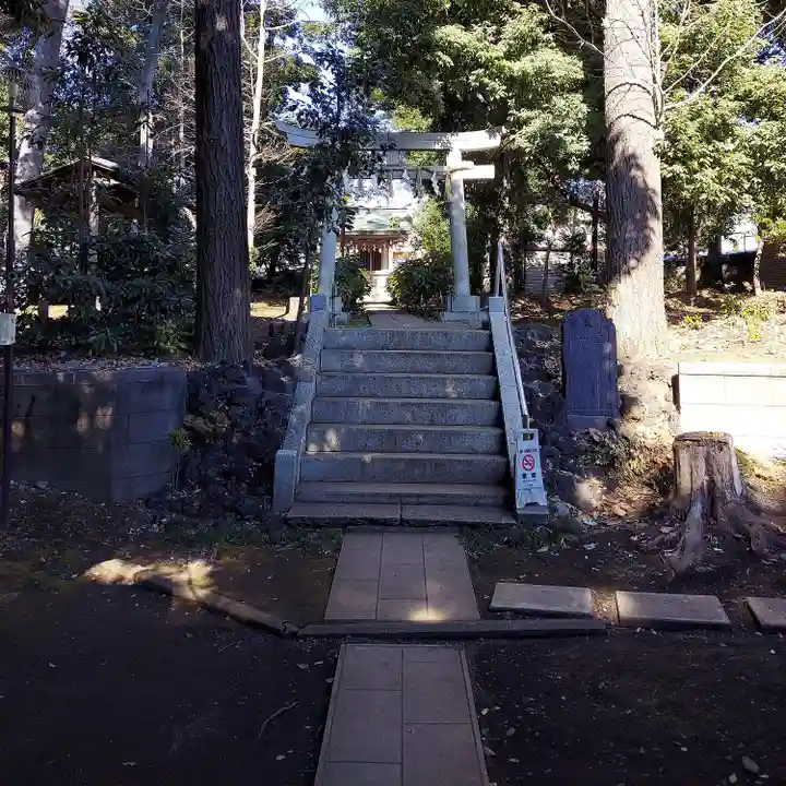 八雲氷川神社の鳥居