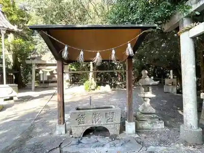 白髭神社の手水舎