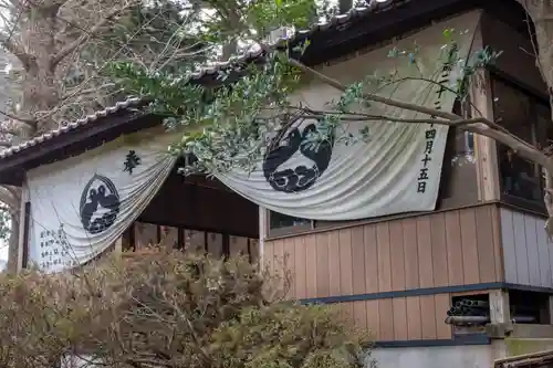 坪沼八幡神社の山門