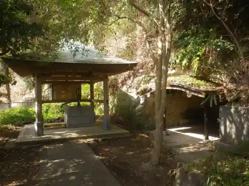 安國論寺（安国論寺）の手水舎