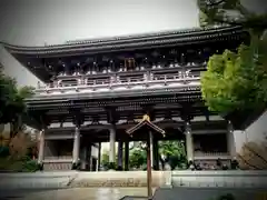 総持寺の山門