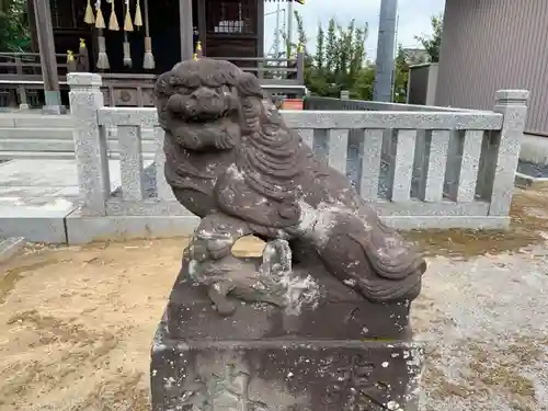 根田神社の狛犬