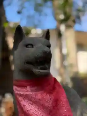 四合稲荷神社の{uncategorized: "未分類", other: "その他", undefined: "問題あり", building: "その他建物", grave: "お墓", sacred_gate: "鳥居", guardian: "狛犬", statue: "像", buddha: "仏像", history: "歴史", nature: "自然", garden: "庭園", animal: "動物", pagoda: "塔", temizu: "手水舎", mountain_gate: "山門・神門", sanctuary: "本殿・本堂", subordinate: "末社・摂社", art: "芸術", scenery: "景色", jizo: "地蔵", ema: "絵馬", goshuin: "御朱印", omikuji: "おみくじ", items: "授与品その他", amulet: "お守り", goshuincho: "御朱印帳", eats: "食事", festival: "お祭り", votive_dance: "神楽", shichigosan: "七五三参", wedding: "結婚式", experience: "体験その他", initially: "初詣", around: "周辺", anti_infection: "感染症対策"}