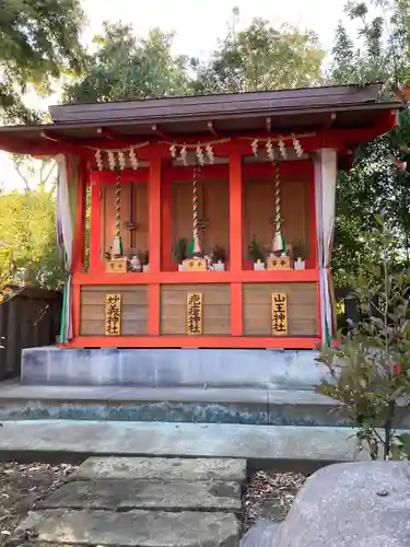 春日神社の末社・摂社