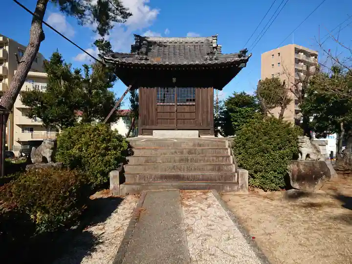 稲荷神社の本殿・本堂