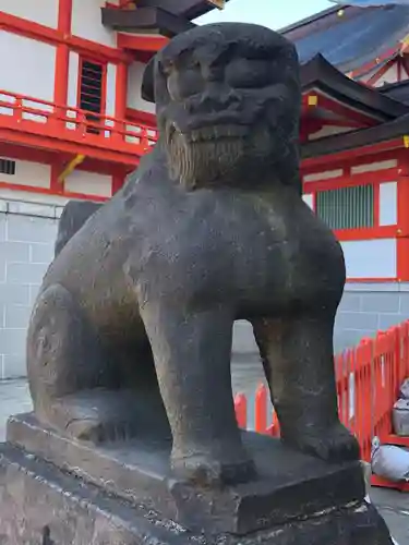 花園神社の狛犬