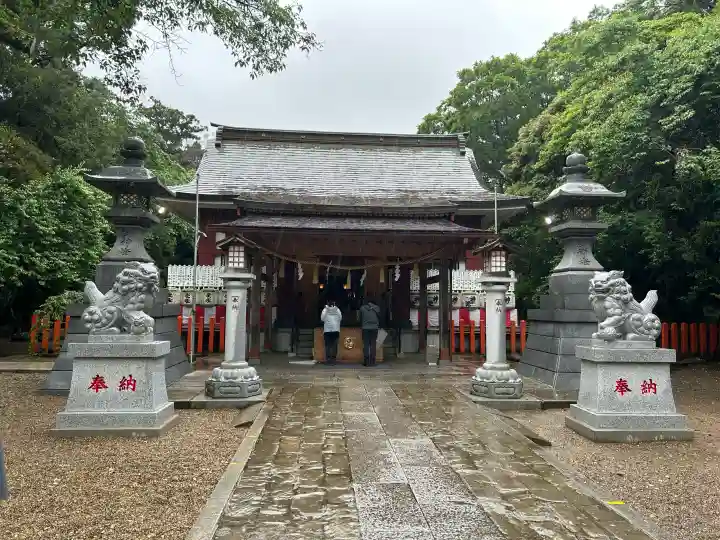 息栖神社の{uncategorized: "未分類", other: "その他", undefined: "問題あり", building: "その他建物", grave: "お墓", sacred_gate: "鳥居", guardian: "狛犬", statue: "像", buddha: "仏像", history: "歴史", nature: "自然", garden: "庭園", animal: "動物", pagoda: "塔", temizu: "手水舎", mountain_gate: "山門・神門", sanctuary: "本殿・本堂", subordinate: "末社・摂社", art: "芸術", scenery: "景色", jizo: "地蔵", ema: "絵馬", goshuin: "御朱印", omikuji: "おみくじ", items: "授与品その他", amulet: "お守り", goshuincho: "御朱印帳", eats: "食事", festival: "お祭り", votive_dance: "神楽", shichigosan: "七五三参", wedding: "結婚式", experience: "体験その他", initially: "初詣", around: "周辺", anti_infection: "感染症対策"}