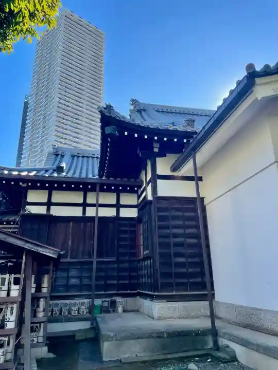 本立寺の{uncategorized: "未分類", other: "その他", undefined: "問題あり", building: "その他建物", grave: "お墓", sacred_gate: "鳥居", guardian: "狛犬", statue: "像", buddha: "仏像", history: "歴史", nature: "自然", garden: "庭園", animal: "動物", pagoda: "塔", temizu: "手水舎", mountain_gate: "山門・神門", sanctuary: "本殿・本堂", subordinate: "末社・摂社", art: "芸術", scenery: "景色", jizo: "地蔵", ema: "絵馬", goshuin: "御朱印", omikuji: "おみくじ", items: "授与品その他", amulet: "お守り", goshuincho: "御朱印帳", eats: "食事", festival: "お祭り", votive_dance: "神楽", shichigosan: "七五三参", wedding: "結婚式", experience: "体験その他", initially: "初詣", around: "周辺", anti_infection: "感染症対策"}