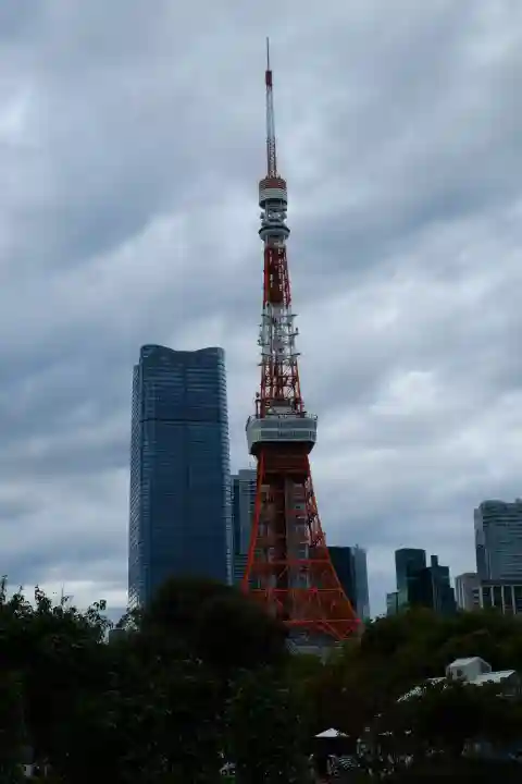芝東照宮の{uncategorized: "未分類", other: "その他", undefined: "問題あり", building: "その他建物", grave: "お墓", sacred_gate: "鳥居", guardian: "狛犬", statue: "像", buddha: "仏像", history: "歴史", nature: "自然", garden: "庭園", animal: "動物", pagoda: "塔", temizu: "手水舎", mountain_gate: "山門・神門", sanctuary: "本殿・本堂", subordinate: "末社・摂社", art: "芸術", scenery: "景色", jizo: "地蔵", ema: "絵馬", goshuin: "御朱印", omikuji: "おみくじ", items: "授与品その他", amulet: "お守り", goshuincho: "御朱印帳", eats: "食事", festival: "お祭り", votive_dance: "神楽", shichigosan: "七五三参", wedding: "結婚式", experience: "体験その他", initially: "初詣", around: "周辺", anti_infection: "感染症対策"}