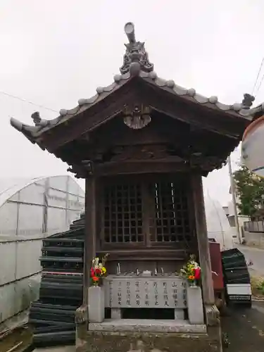 祠（地蔵）の本殿・本堂
