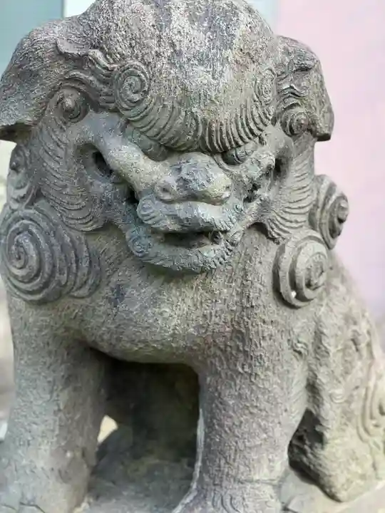 青砥神社の狛犬