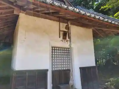 阿陀岡神社の末社・摂社