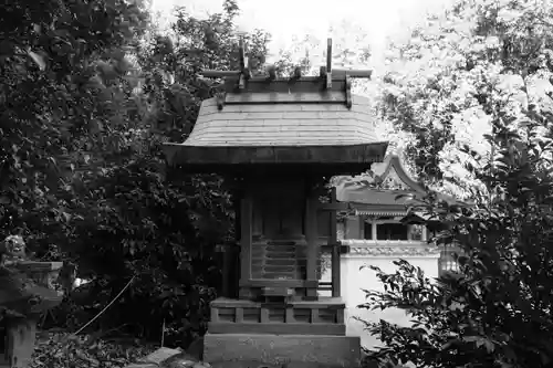 聖神社の末社