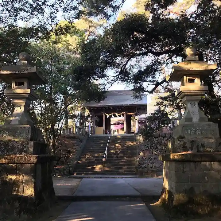 唐澤山神社の山門・神門