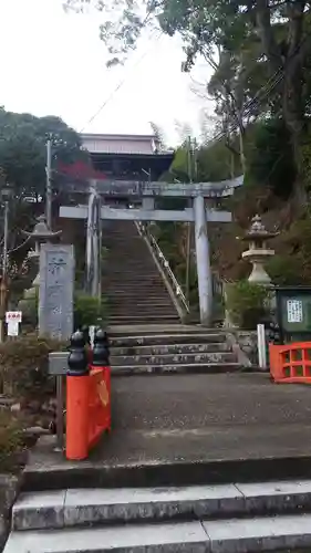 高津柿本神社の鳥居