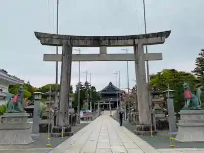 豊川閣　妙厳寺の鳥居