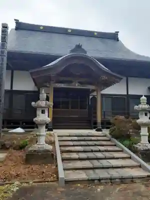 興国寺の本殿・本堂