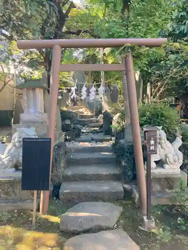 小岩神社の鳥居