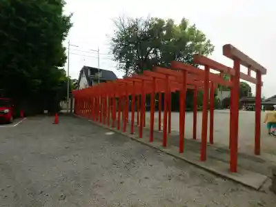 箭弓稲荷神社の{uncategorized: "未分類", other: "その他", undefined: "問題あり", building: "その他建物", grave: "お墓", sacred_gate: "鳥居", guardian: "狛犬", statue: "像", buddha: "仏像", history: "歴史", nature: "自然", garden: "庭園", animal: "動物", pagoda: "塔", temizu: "手水舎", mountain_gate: "山門・神門", sanctuary: "本殿・本堂", subordinate: "末社・摂社", art: "芸術", scenery: "景色", jizo: "地蔵", ema: "絵馬", goshuin: "御朱印", omikuji: "おみくじ", items: "授与品その他", amulet: "お守り", goshuincho: "御朱印帳", eats: "食事", festival: "お祭り", votive_dance: "神楽", shichigosan: "七五三参", wedding: "結婚式", experience: "体験その他", initially: "初詣", around: "周辺", anti_infection: "感染症対策"}