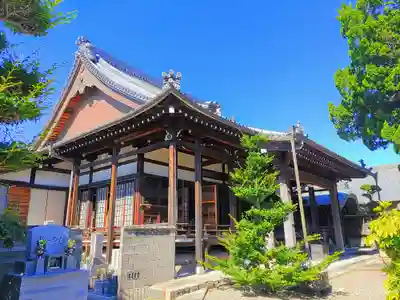 宝蓮寺の本殿・本堂