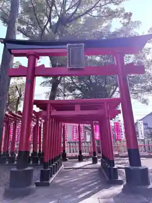 川原神社の{uncategorized: "未分類", other: "その他", undefined: "問題あり", building: "その他建物", grave: "お墓", sacred_gate: "鳥居", guardian: "狛犬", statue: "像", buddha: "仏像", history: "歴史", nature: "自然", garden: "庭園", animal: "動物", pagoda: "塔", temizu: "手水舎", mountain_gate: "山門・神門", sanctuary: "本殿・本堂", subordinate: "末社・摂社", art: "芸術", scenery: "景色", jizo: "地蔵", ema: "絵馬", goshuin: "御朱印", omikuji: "おみくじ", items: "授与品その他", amulet: "お守り", goshuincho: "御朱印帳", eats: "食事", festival: "お祭り", votive_dance: "神楽", shichigosan: "七五三参", wedding: "結婚式", experience: "体験その他", initially: "初詣", around: "周辺", anti_infection: "感染症対策"}