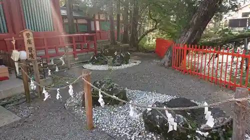 生島足島神社の建物その他