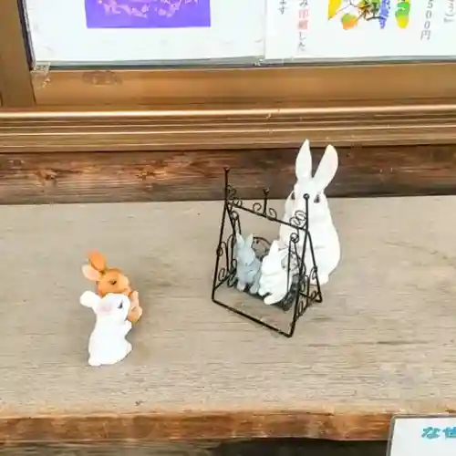 彌彦神社　(伊夜日子神社)の像