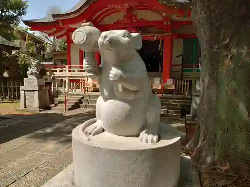 戸部杉山神社の狛犬