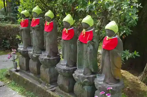 安養院の地蔵