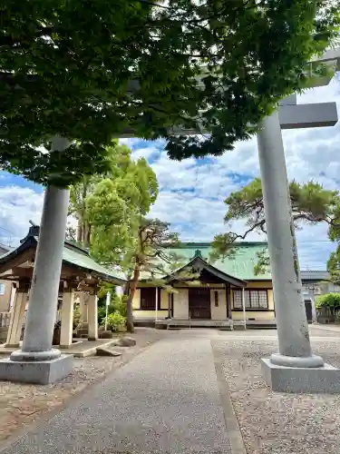 杉杜白髭神社の{uncategorized: "未分類", other: "その他", undefined: "問題あり", building: "その他建物", grave: "お墓", sacred_gate: "鳥居", guardian: "狛犬", statue: "像", buddha: "仏像", history: "歴史", nature: "自然", garden: "庭園", animal: "動物", pagoda: "塔", temizu: "手水舎", mountain_gate: "山門・神門", sanctuary: "本殿・本堂", subordinate: "末社・摂社", art: "芸術", scenery: "景色", jizo: "地蔵", ema: "絵馬", goshuin: "御朱印", omikuji: "おみくじ", items: "授与品その他", amulet: "お守り", goshuincho: "御朱印帳", eats: "食事", festival: "お祭り", votive_dance: "神楽", shichigosan: "七五三参", wedding: "結婚式", experience: "体験その他", initially: "初詣", around: "周辺", anti_infection: "感染症対策"}