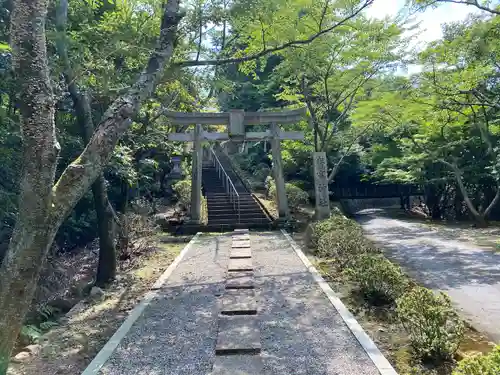 奥宮神社の鳥居