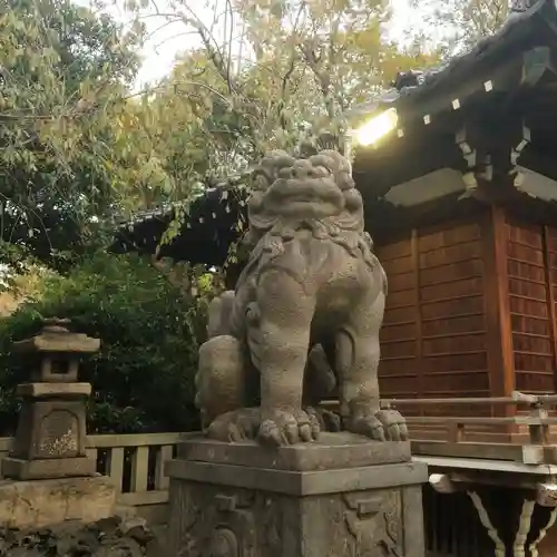 牛嶋神社の狛犬