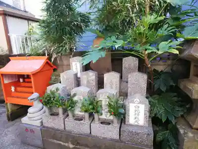 豊受稲荷本宮のその他建物