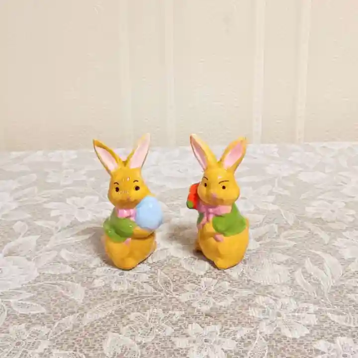 彌彦神社 (伊夜日子神社)の像