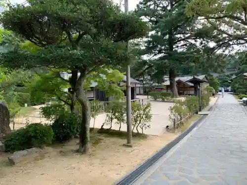 松陰神社の建物その他