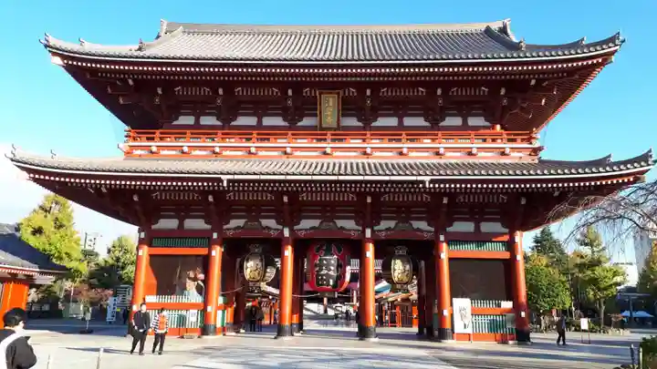 浅草寺の山門・神門