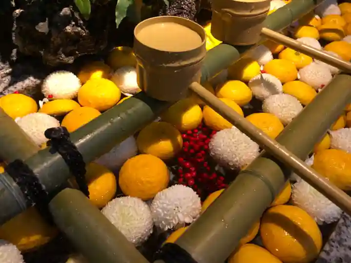 福徳神社(芽吹稲荷)の手水舎