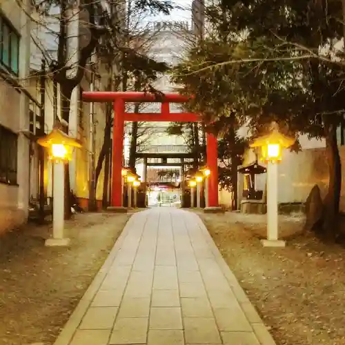 花園神社の鳥居