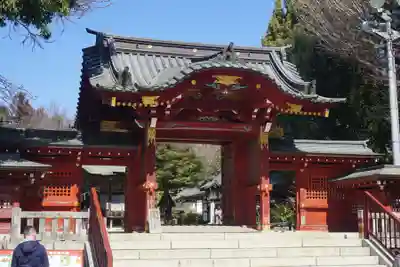 秩父神社の山門・神門