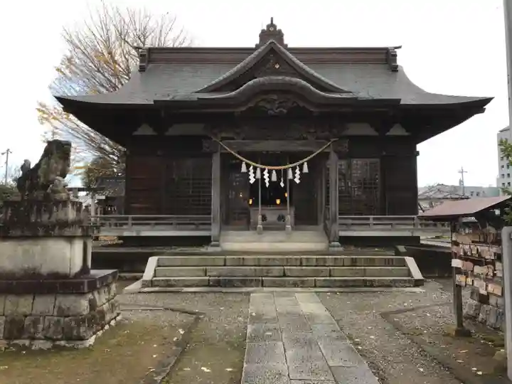 茂原八幡神社の本殿・本堂