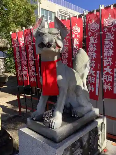 稲荷社（道徳稲荷神社）の狛犬