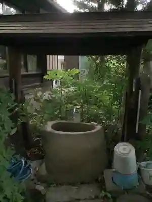 行者寺の手水舎