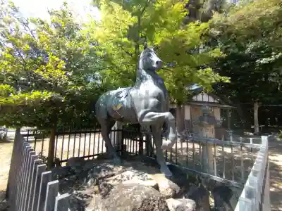 矢田坐久志玉比古神社の{uncategorized: "未分類", other: "その他", undefined: "問題あり", building: "その他建物", grave: "お墓", sacred_gate: "鳥居", guardian: "狛犬", statue: "像", buddha: "仏像", history: "歴史", nature: "自然", garden: "庭園", animal: "動物", pagoda: "塔", temizu: "手水舎", mountain_gate: "山門・神門", sanctuary: "本殿・本堂", subordinate: "末社・摂社", art: "芸術", scenery: "景色", jizo: "地蔵", ema: "絵馬", goshuin: "御朱印", omikuji: "おみくじ", items: "授与品その他", amulet: "お守り", goshuincho: "御朱印帳", eats: "食事", festival: "お祭り", votive_dance: "神楽", shichigosan: "七五三参", wedding: "結婚式", experience: "体験その他", initially: "初詣", around: "周辺", anti_infection: "感染症対策"}