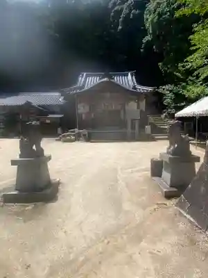 石上布都魂神社(岡山県)
