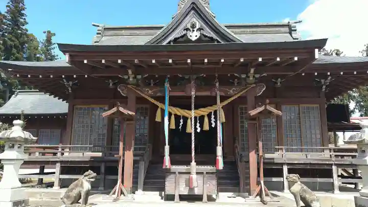 熊野神社の本殿・本堂