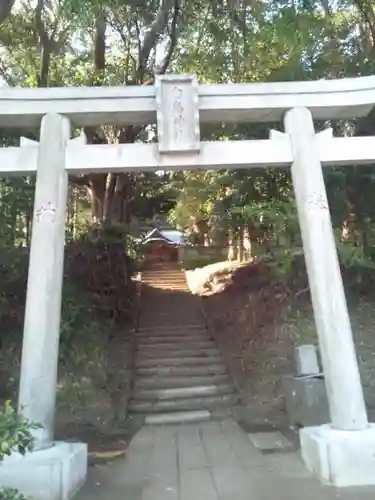 白鳥神社の鳥居