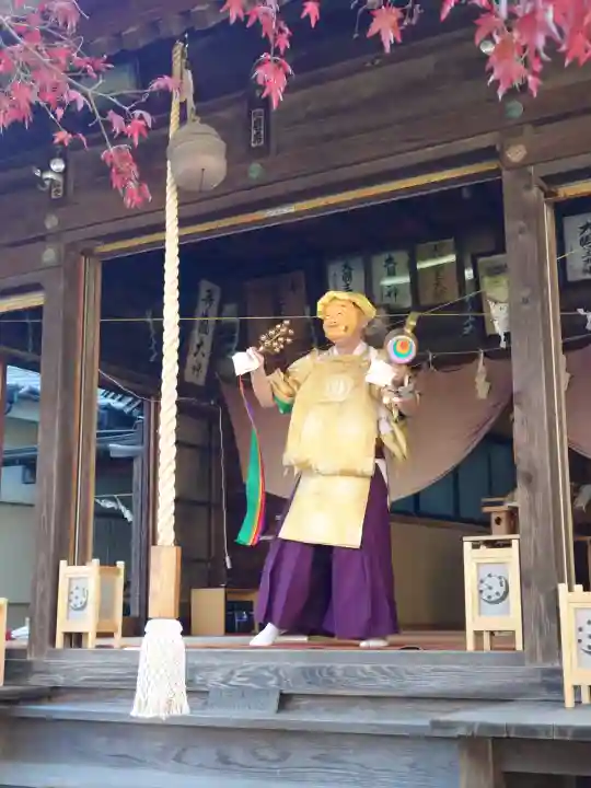 入間川大国神社の{uncategorized: "未分類", other: "その他", undefined: "問題あり", building: "その他建物", grave: "お墓", sacred_gate: "鳥居", guardian: "狛犬", statue: "像", buddha: "仏像", history: "歴史", nature: "自然", garden: "庭園", animal: "動物", pagoda: "塔", temizu: "手水舎", mountain_gate: "山門・神門", sanctuary: "本殿・本堂", subordinate: "末社・摂社", art: "芸術", scenery: "景色", jizo: "地蔵", ema: "絵馬", goshuin: "御朱印", omikuji: "おみくじ", items: "授与品その他", amulet: "お守り", goshuincho: "御朱印帳", eats: "食事", festival: "お祭り", votive_dance: "神楽", shichigosan: "七五三参", wedding: "結婚式", experience: "体験その他", initially: "初詣", around: "周辺", anti_infection: "感染症対策"}